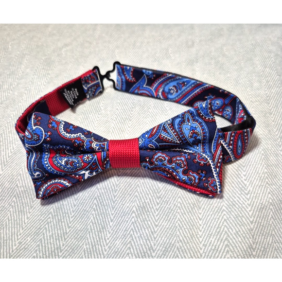 Wembley Bow Tie Paisley Blue Red White Adjustable 14 1/2-20 4th of July - Picture 1 of 10